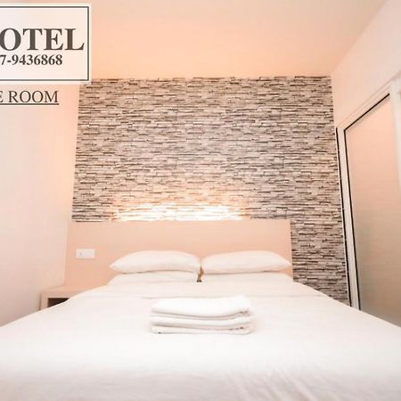 H Hotel Сегамат Екстериор снимка