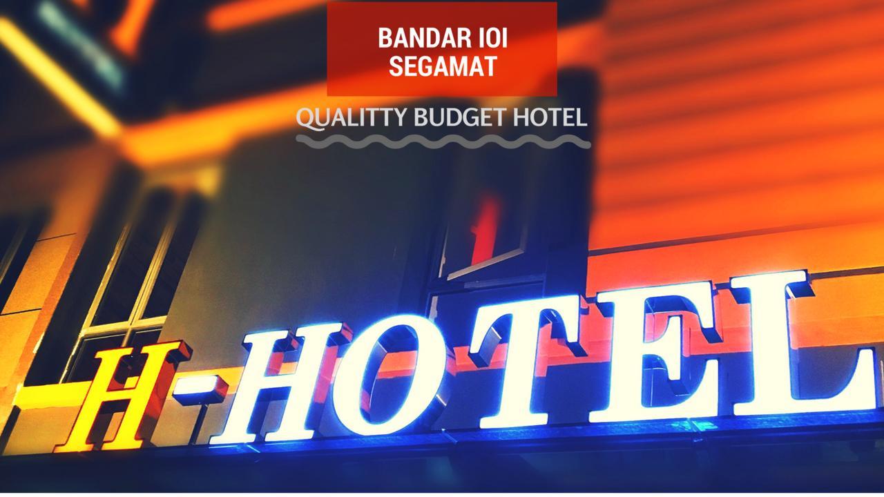 H Hotel Сегамат Екстериор снимка